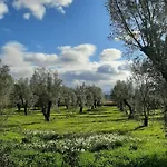 Tenuta Le Tre Querce 3* Seminara